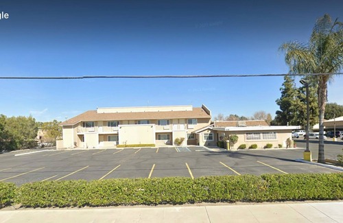 Greenacres Apartment | Studio Apartment - 2 Double Beds