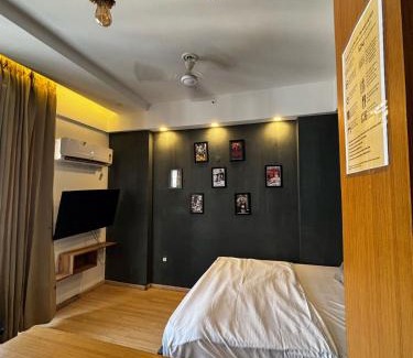 Gomti Nagar Apartment | Studio apartment by Stayease