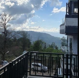 Panchgani Apartment | Studio Apartment by Vista Grande