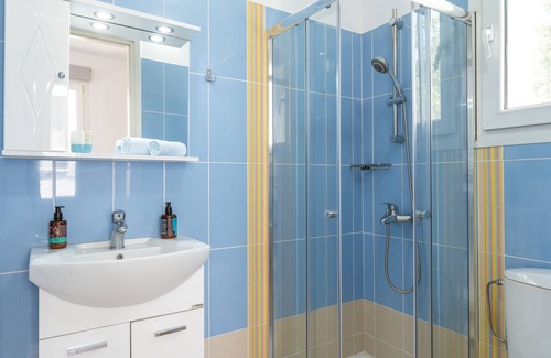 Paleopolis Apartment | Studio Apartment 'Captain's Nest' with Private Terrace, Wi-Fi and Air Conditioning