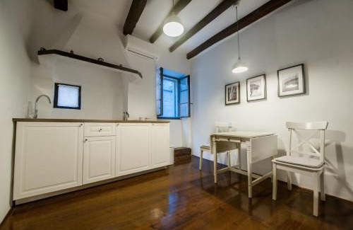 Rovinj Apartment | Studio Apartment Casa di Pietra