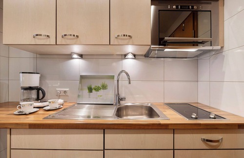 Bad Bellingen Apartment | Studio Apartment 'Apartment 1' with Private Terrace and Wi-Fi