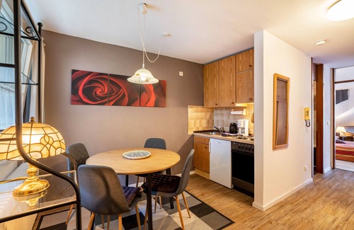 Bad Liebenzell Apartment | Studio Apartment 'Ferienwohnung Weitblick' with Mountain View and Balcony