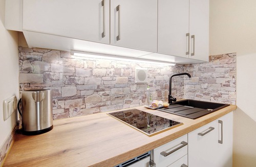 Sankt Englmar Apartment | Studio Apartment 'Waldgenuss' with Shared Pool, Balcony and Wi-Fi