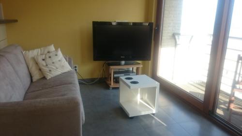 Raversijde Apartment | Studio apartment 'De Strandwandeling' with frontal sea view near Ostend