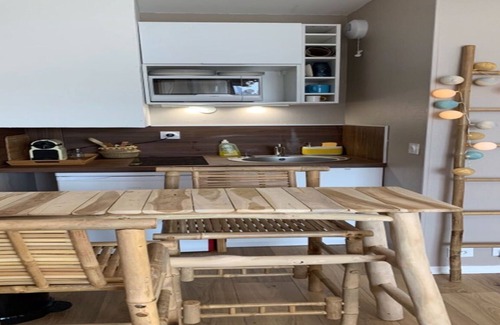Fecamp Apartment | Studio-Apartment-Ensuite with Bath-Balcony