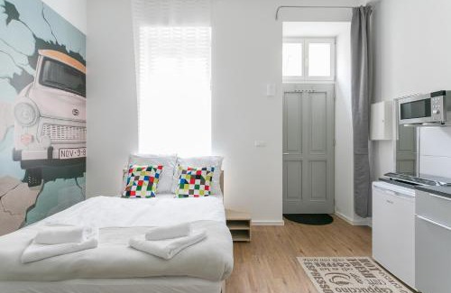 Friedrichshain Apartment | Studio Apartment for 3