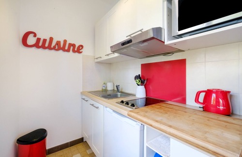 Cros-de-Cagnes Apartment | Studio Apartment 'En Bord De Mer' with Balcony and Wi-Fi
