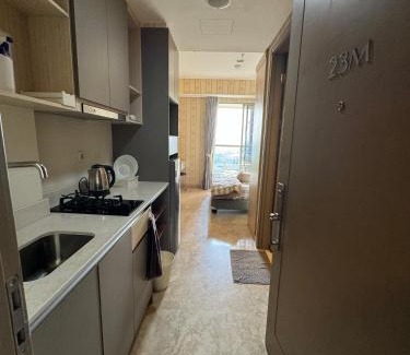 Pantai Indah Kapuk Apartment | Studio Apartment - Gold Coast PIK, Jakarta Utara