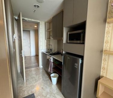 Pantai Indah Kapuk Apartment | Studio Apartment - Gold Coast PIK, Jakarta Utara