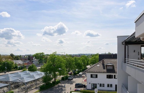 Furstenfeldbruck District Apartment | Studio Apartment 'Huber Living Basic 102' with Balcony and Wi-Fi