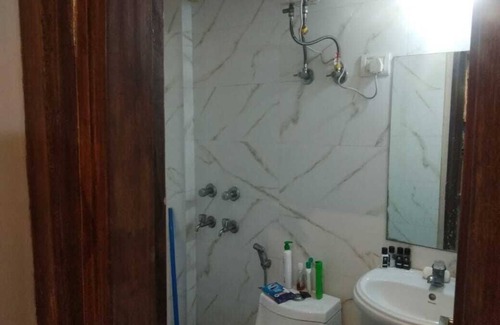 Malviya Nagar Apartment | Studio apartment overlooking Select City Walk Mall