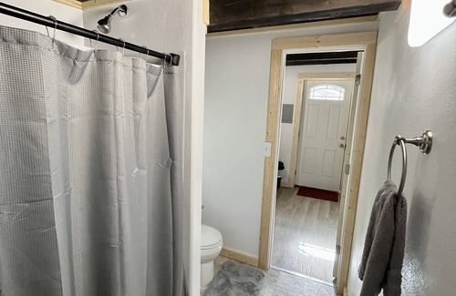Wallace Apartment | Studio Apartment in Wallace