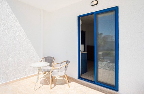 Kiotari Apartment | Studio Apartment 'Kiotari Beach Garden View-sea View' with Sea View, Wi-Fi and Air Conditioning
