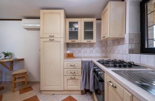 Sveti Lovrec Apartment | Studio apartment Larca