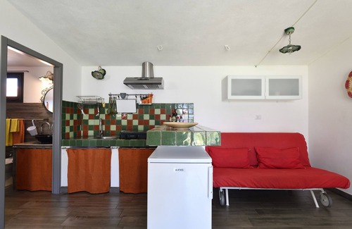 Dorgali Apartment | Studio Apartment "Naramanue 2" with Mountain View, Private Terrace & Wi-Fi