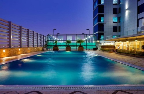 Al Sufouh 1 Apartment | Studio Apartment Near Carrefour Supermarket Ac
