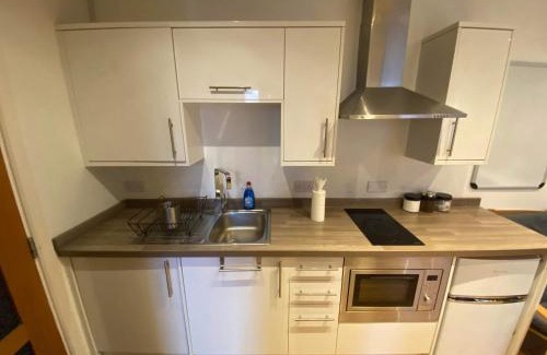 Banstead Apartment | Studio apartment near Sutton, Croydon