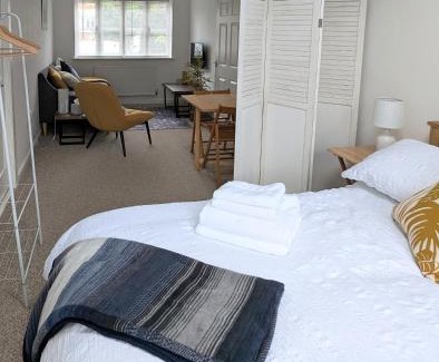 Thornhill Apartment | Studio Apartment North Cardiff