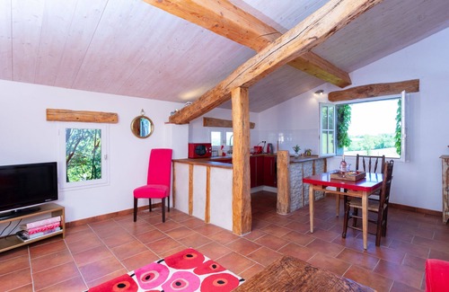Beauville Apartment | Studio apartment over looking the beautiful French countryside.
