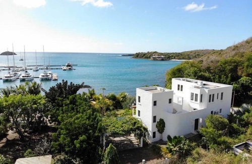 Calvigny Apartment | Studio apartment over looking Le Phare Marina