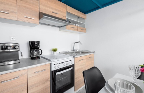 Ixia Apartment | Studio Apartment 'Sea Front In Ixia 2' with Private Garden, Wi-Fi and Air Conditioning