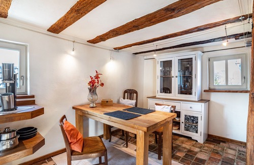 Gross-Umstadt Apartment | Studio Apartment with Balcony & Wi-Fi