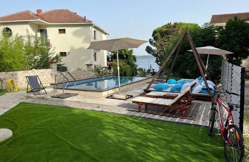 Bijela Apartment | Studio Apartment with Side Sea View and Balcony