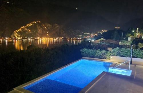 Muo Apartment | Studio apartment with heated pool