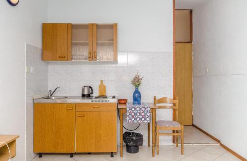 Stomorska Apartment | Studio Apartments Klara and Rio