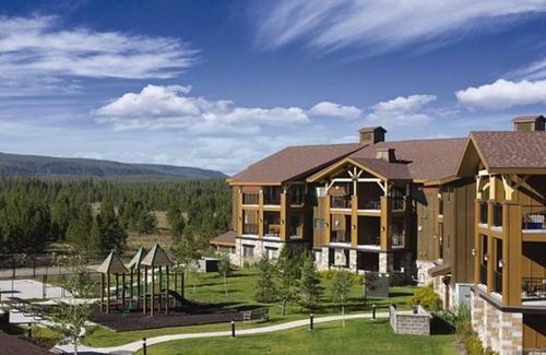 West Yellowstone Condo | Studio Apt in resort setting to explore the beauty of Yellowstone