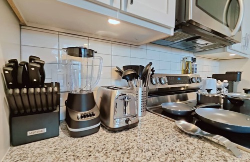 Northwest Philadelphia Apartment | Studio Apt Near Temple Unit with Free Parking for Extended Stays