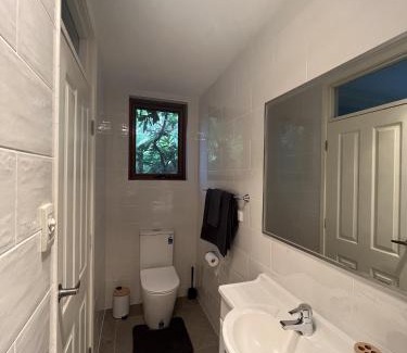 Pearce House | Studio at the Back of Mount Taylor