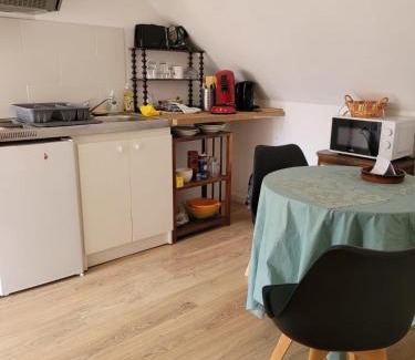 La Chapelle-Fortin Apartment | Studio au cœur des écuries