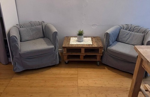 Quartier de la Roquette Apartment | Studio au Calme, Situé Dans une Cour Privée Sécurisée, en Plein Cœur de Paris