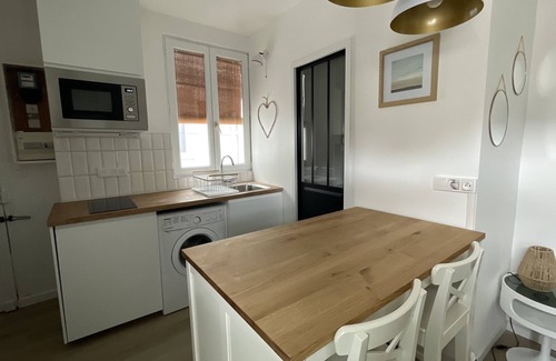 5th Arrondissement Apartment | Studio au Coeur du 5ème Arrondissement