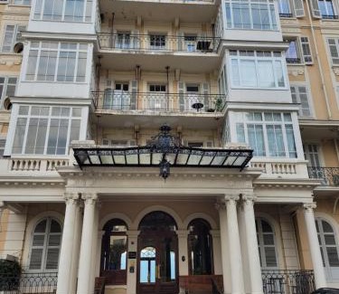 Aix-les-Bains City Center Apartment | Studio au Palace Le Splendide