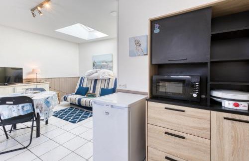 Bourcefranc-le-Chapus Apartment | Studio au pied de l'île d'Oléron