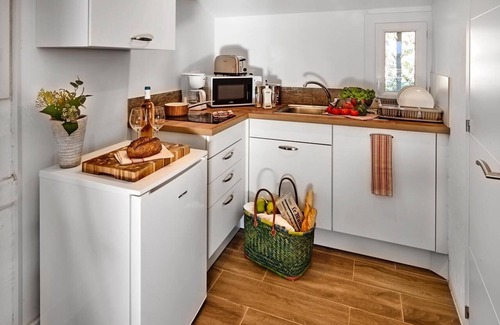 Plage de la Garonnette Apartment | Studio au soleil 4 " Le Mûrier" in Les Issambres/Sainte-Maxime near the sea 🌊