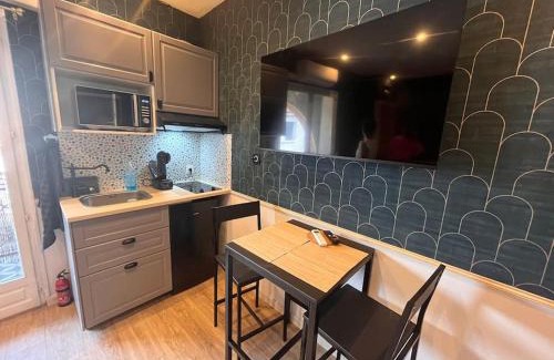 Colomiers Apartment | Studio avec balcon