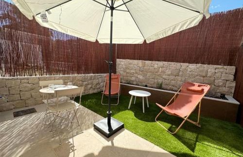 Cagnes-sur-Mer Apartment | Studio avec jardinet proche mer