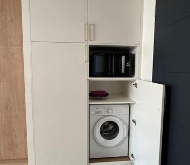 Cagnes-sur-Mer Apartment | Studio avec jardinet proche mer