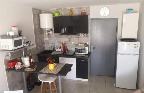 Port Rive Gauche Apartment | Studio avec jardinet clim parking