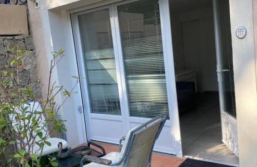 Le Rouret Apartment | Studio avec petit déjeuner