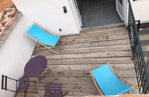Orgon House | Studio avec piscine