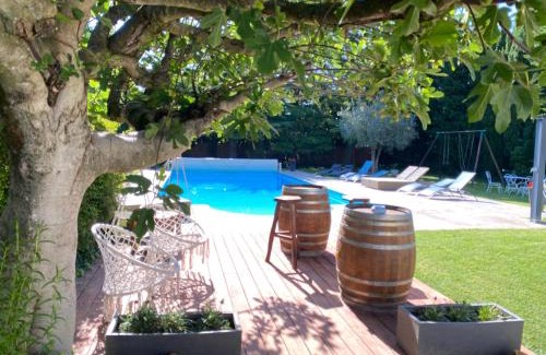 Grillon Apartment | Studio avec terrasse privative et piscine