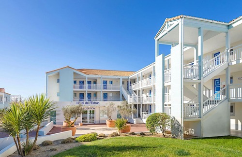 Chateau-d'Olonne Apartment | Studio avec vue imprenable sur la mer + 2 piscines