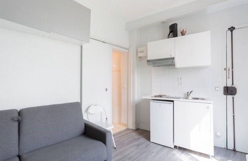 Gentilly Apartment | Studio Avec vue sur le Jardin à 5 min Maison des Examens