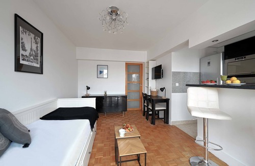 Bel-Air Nord Apartment | Studio avec vue sur les toits