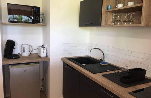 Sainte-Luce Apartment | Studio Azur, in the heart of the Antilles, sea view and pool, Ste Luce